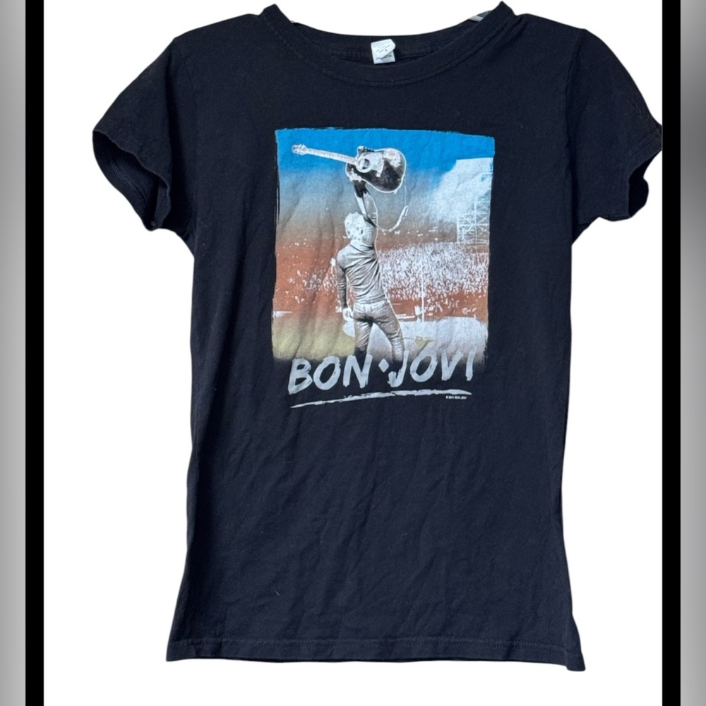 Bon Jovi Original 2017 Tour T-Shirt - Women's Bridgestone Arena. Nashv , TN